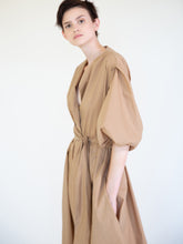 Load image into Gallery viewer, REVERSIBLE ERIN PAPER COTTON DRESS - CLASSICS