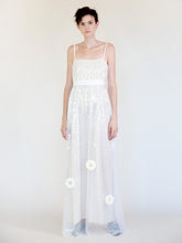 Load image into Gallery viewer, LONG SEQUIN DRESS WITH FLOWERS
