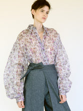 Load image into Gallery viewer, CONVERTIBLE COTTON ORGANDY BLOUSE