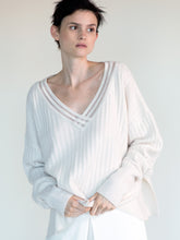 Load image into Gallery viewer, V-NECK CASHMERE RIB SWEATER WITH NYLON DETAIL - CLASSICS