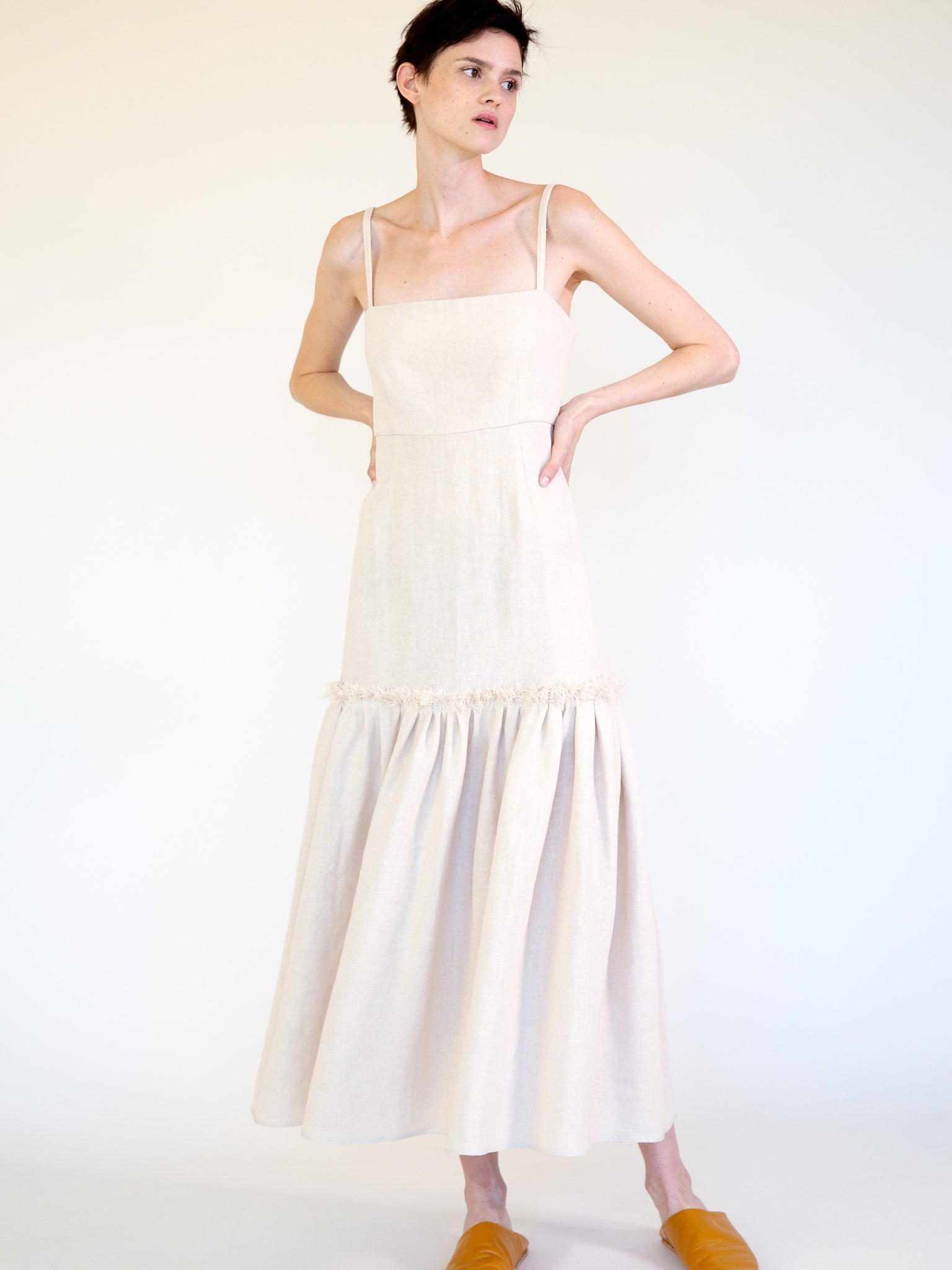 RAW DAISY LINEN DRESS - CLASSICS BY. Bonnie Young RAW DAISY LINEN DRESS - CLASSICS BY. Bonnie Young